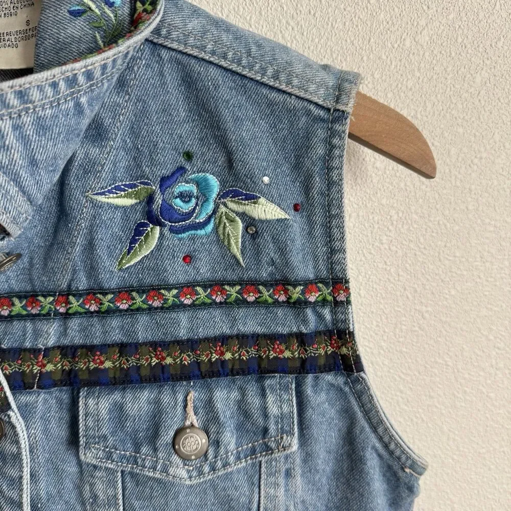 Vtg Y2K Bill Blass Vest Womens Small Blue Embroidered Festival Boho Hippie Denim
